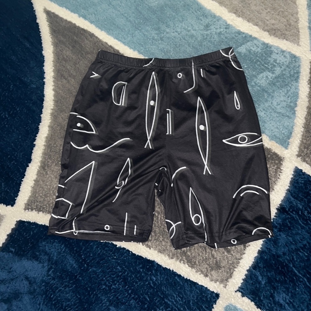 Graphic print bike shorts